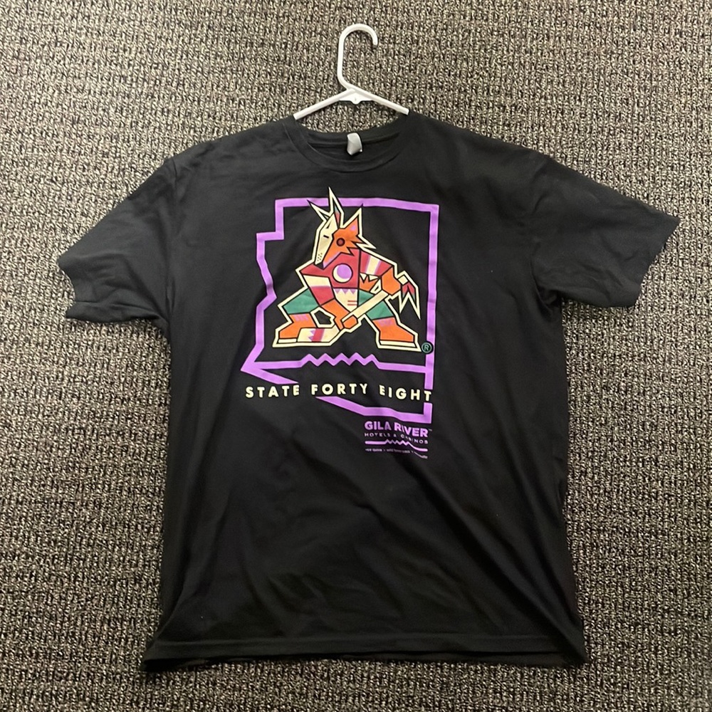 Retro Arizona Coyotes hockey, extra large, black